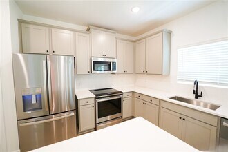 134 Kingswood Ter in Bloomingdale, GA - Building Photo - Building Photo