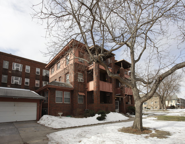 805 S 18th St in Lincoln, NE - Building Photo - Building Photo