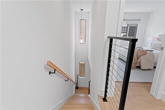 1409 Havenhurst Dr in West Hollywood, CA - Building Photo - Building Photo
