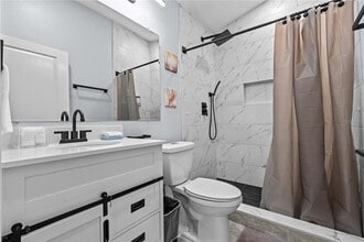 1904 E 97th Ave in Tampa, FL - Building Photo - Building Photo