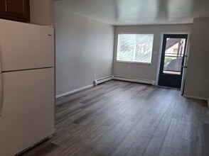 1062 Westmoreland Rd in Colorado Springs, CO - Building Photo - Building Photo