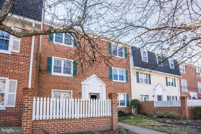 property at 2844-A S Wakefield St