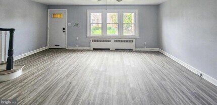 7531 E Tulpehocken St in Philadelphia, PA - Building Photo - Building Photo