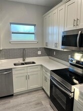 335 Sweetwater Dr in Rotonda West, FL - Building Photo - Building Photo