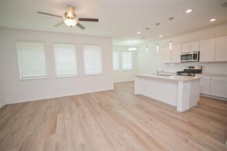 3810 S Courtney Ct in Forney, TX - Building Photo - Building Photo