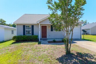 930 Rushing St in Richmond Hill, GA - Building Photo - Building Photo
