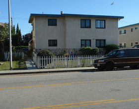 1040 Clyde Ave in Santa Clara, CA - Building Photo - Building Photo