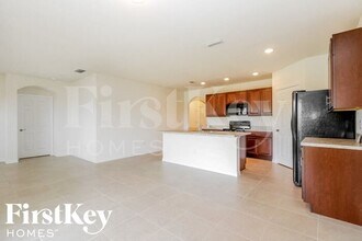 2625 SW 9th Ave in Cape Coral, FL - Building Photo - Building Photo