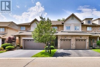 2169 Orchard Rd in Burlington, ON - Building Photo - Building Photo