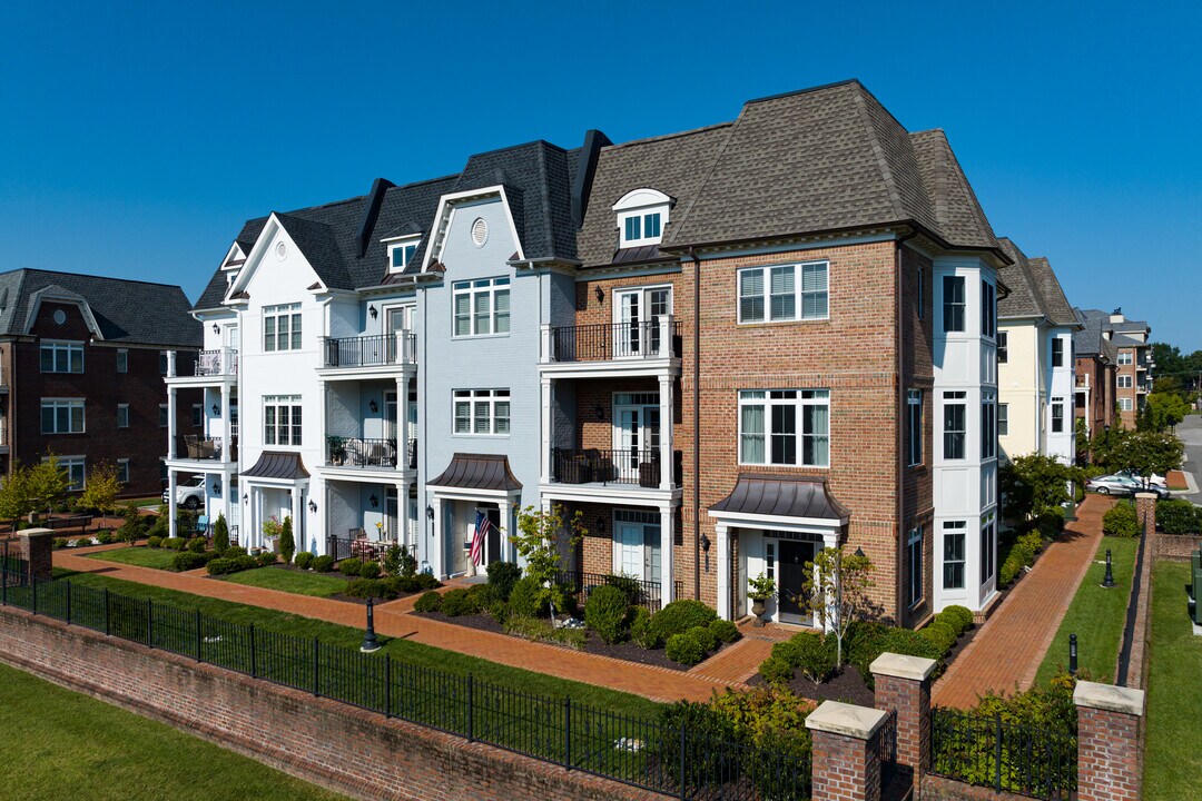 Monument Square in Richmond, VA - Foto de edificio