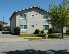 657 La Grande Dr in Sunnyvale, CA - Building Photo