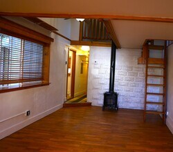 1833 NE 52nd Ave, Unit 8 in Portland, OR - Foto de edificio - Building Photo