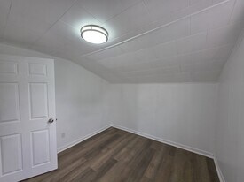 347 Homecrest Dr in Amherst, NY - Building Photo