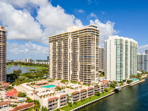 The Terraces At Turnberry in Miami, FL - Building Photo - Building Photo