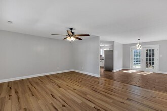 3004 Country Club Rd in Jacksonville, NC - Building Photo - Building Photo