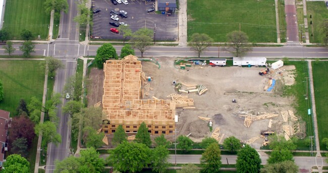 Warren Commons in Toledo, OH - Building Photo - Building Photo