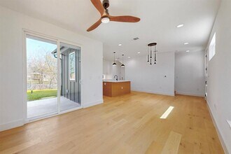 4800 Prock Ln in Austin, TX - Building Photo - Building Photo