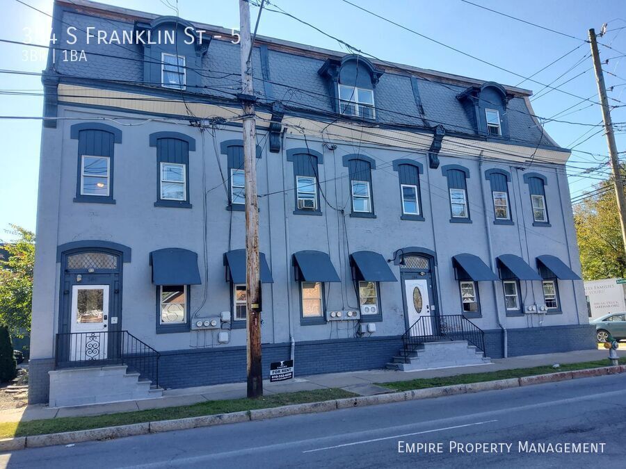 384 S Franklin St in Wilkes-Barre, PA - Building Photo