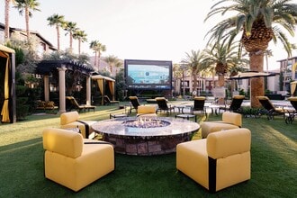 Tuscan Highlands in Las Vegas, NV - Building Photo - Building Photo