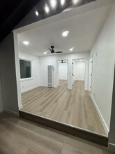 502-502 W Graves Ave in Monterey Park, CA - Foto de edificio - Building Photo