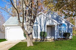9033 Shenington Pl in Charlotte, NC - Building Photo