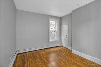153 Allen St in Buffalo, NY - Building Photo - Building Photo