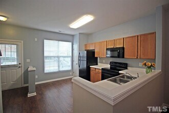 1748 Sorrell Brook Way in Raleigh, NC - Building Photo - Building Photo