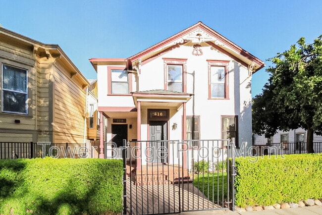 property at 516 15th St