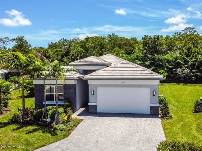 11417 Jacaranda Dr in Naples, FL - Building Photo - Building Photo