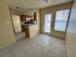 5702 Greengate Dr in Killeen, TX - Building Photo - Building Photo