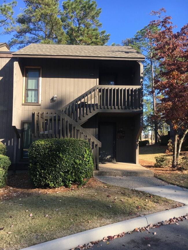 property at 800 St Andrews Dr