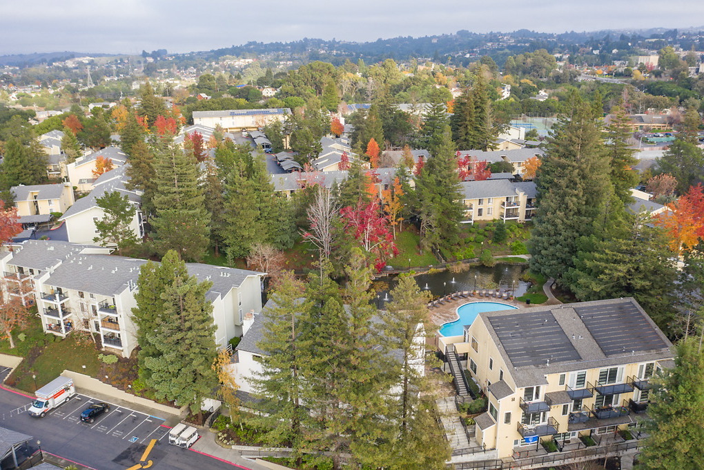 City View in Hayward, CA - Foto de edificio