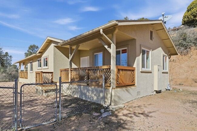 414 W Frontier St, Unit 588