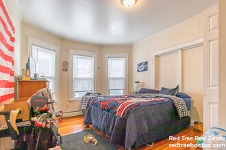 2 Elton St, Unit 1 in Boston, MA - Foto de edificio - Building Photo