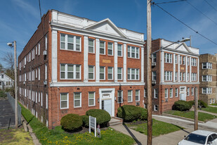 Crandell Park Apartments in Cleveland, OH - Building Photo