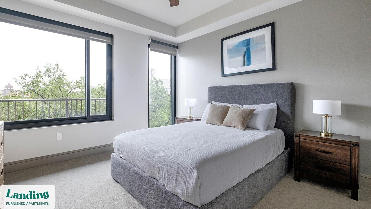1414 Wood Hollow Dr in Houston, TX - Building Photo