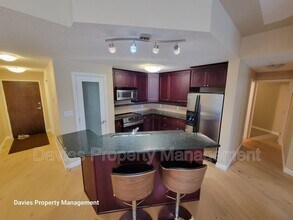 9020 Jasper Ave in Edmonton, AB - Building Photo - Building Photo