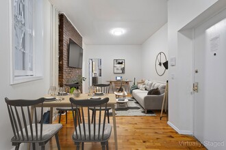 11 Stanton Street in New York, NY - Building Photo - Interior Photo