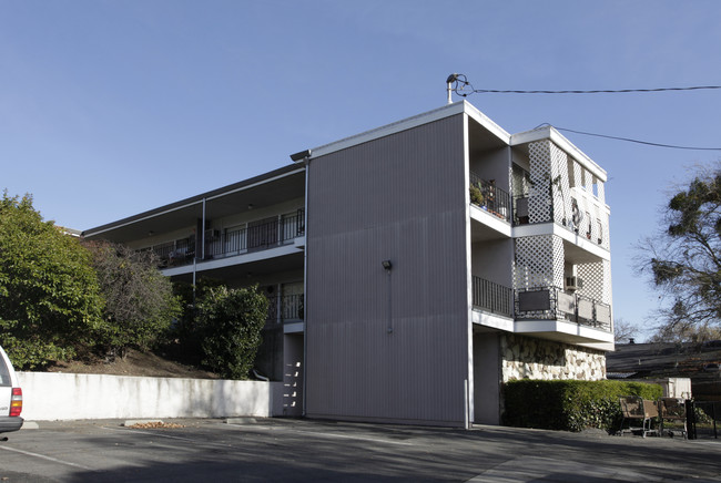 Mountain View Apartments in Lafayette, CA - Building Photo - Building Photo