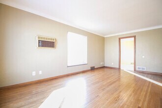 3941 Torrance Dr, Unit #4 in Toledo, OH - Building Photo - Building Photo