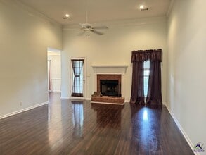 104 Myles Ln in Bonaire, GA - Building Photo - Building Photo