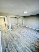 2021 Farnham Ct in Schaumburg, IL - Building Photo - Building Photo