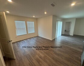 140 Lochwolde Dr in Macon, GA - Building Photo - Building Photo