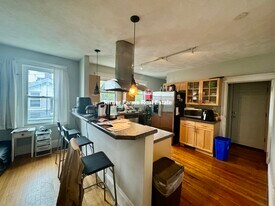 6 Belmont St, Unit 1 in Somerville, MA - Building Photo