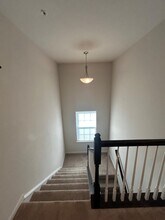 7636 Chesham Ct in White Plains, MD - Foto de edificio - Building Photo
