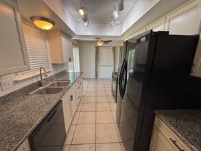 2150 Hamilton Ave in El Centro, CA - Building Photo - Building Photo