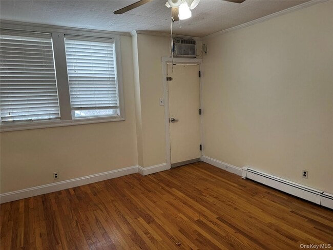 189 Elm St, Unit 1 in Yonkers, NY - Building Photo - Building Photo