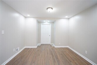 2221 Pinecliff Dr NE in Atlanta, GA - Building Photo - Building Photo