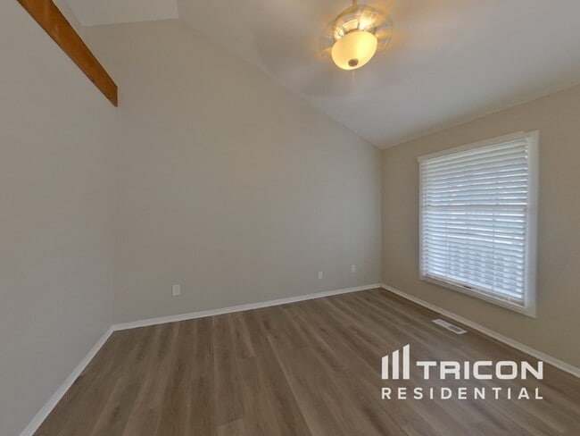 2836 Garden Dr in Lisle, IL - Building Photo - Building Photo