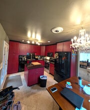 728 E 74th Ave in Anchorage, AK - Building Photo - Building Photo